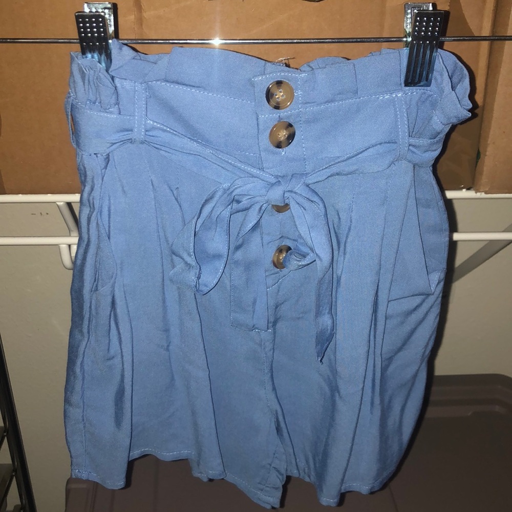 2/$20 NWT Girls Tie Waist Shorts